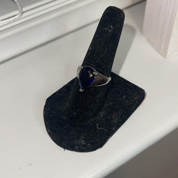 D&p Sterling Silver Ring. - Picture 4 of 11